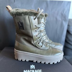 Mackage hero boots (army colour, size 6)
